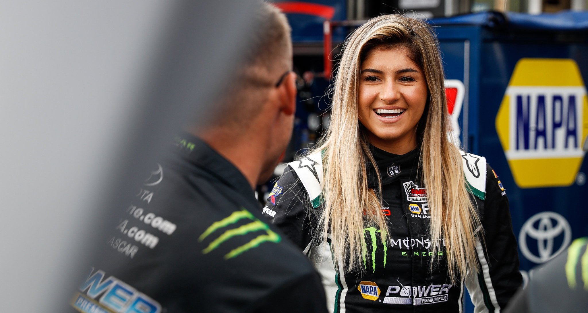 “#KNWEST [PRACTICE] Hailie Deegan Quickest At Evergreen

📝...