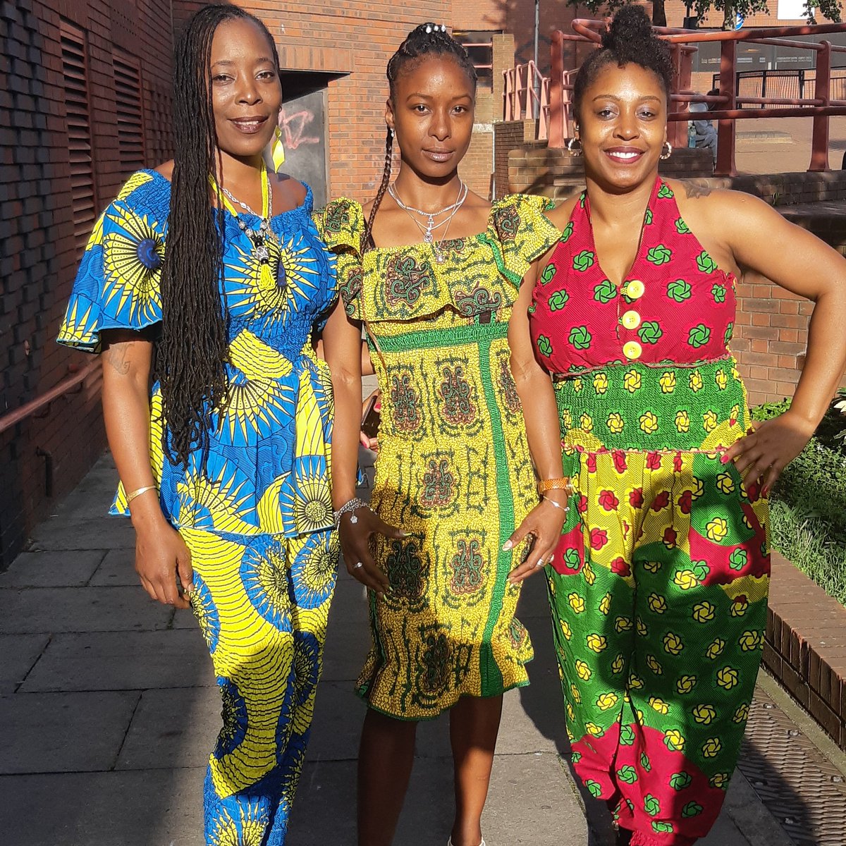 LegsElevenSound's tweet photo. Sisters doing our thing repping the #ankara #weddingvibes #soundsystem #reggae #sisters #family #LElove #outandabout #soundsystemlife #africa https://t.co/yQdV8V7DQx