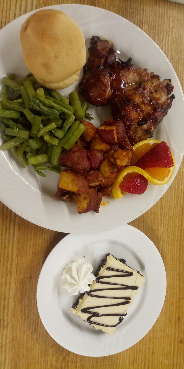 Dinner at cobblestone. Bbq chicken thighs grilled out on the grill!!!