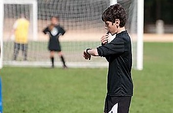 BCFAYL's tweet photo. #Referees Wanted#
@BCFAYL @EssexCountyFA Grassroots League Of The Year 2019 are looking for referees for the coming season 2019-20. 
https://t.co/UoyRjeT0kd

@EssexReferees 
@EssexRA 
@EssexCoaches 
#football 
#futsal https://t.co/HiYSCmTFgl