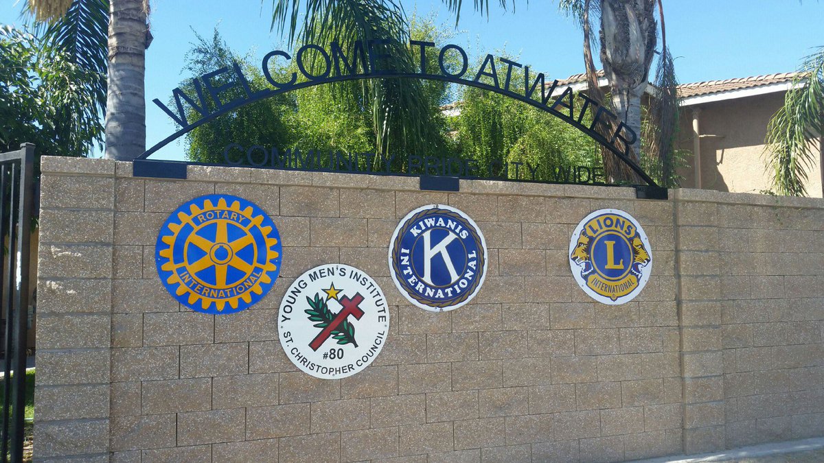 themercedffa's tweet photo. Mr. Mua and his shop students built another Welcome to Atwater Sign! Today their hard work got put on display! Good job fellas! We are proud of the projects that our shop turns out! https://t.co/BHih7mth9Q