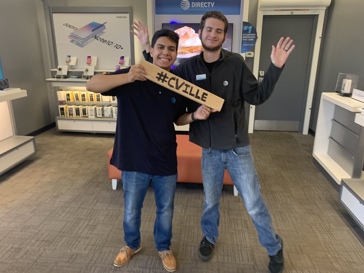 attportablesCVL's tweet photo. Meanwhile 2 1/2 hours ago.... #2X4 #IGNITEWEEKEND 🔥🔥🔥🔥🔥🔥 https://t.co/GT8VGw7RP5