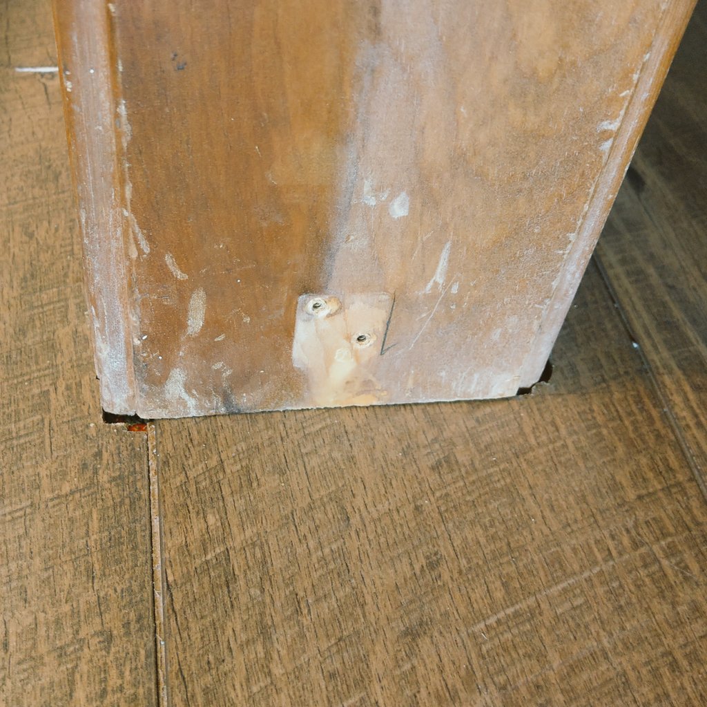 FoaRyan's tweet image. Will be glad to have this done: closet section of floor wasn't aligned right, plus some pieces were not together.  #saturdaywork