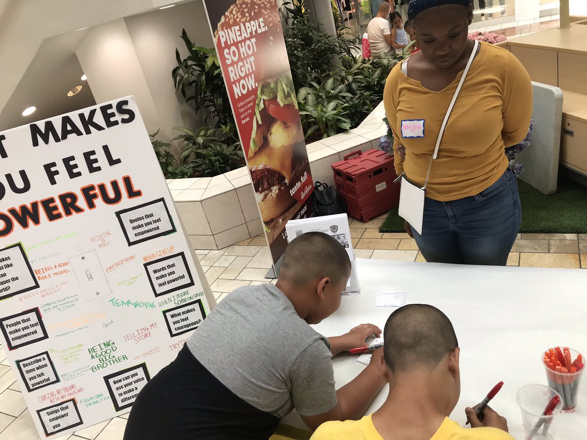 pal_fairfield's tweet photo. PAL’s Chill & Spill #TeenArtProgram is super hyped to join @ChildrensNet #SolanoYouthVoices Express Yourself Art Expo at the mall today! Come show us what makes you feel powerful / powerless! Until 7pm today. Or check out Chill & Spill Thursday’s at the center. https://t.co/j3EOf2YRpY