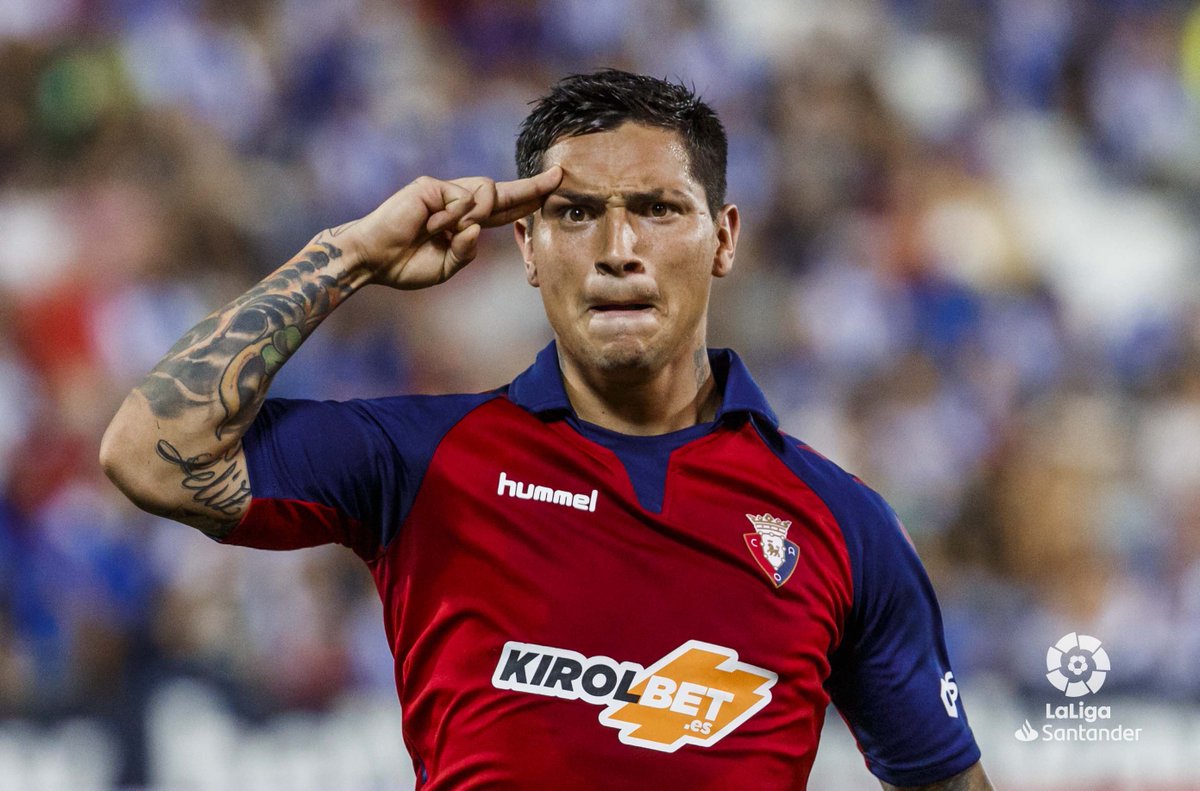 Osasuna's tweet photo. ¡A sus órdenes, comandante! 😀 https://t.co/K5LhBRtRFg