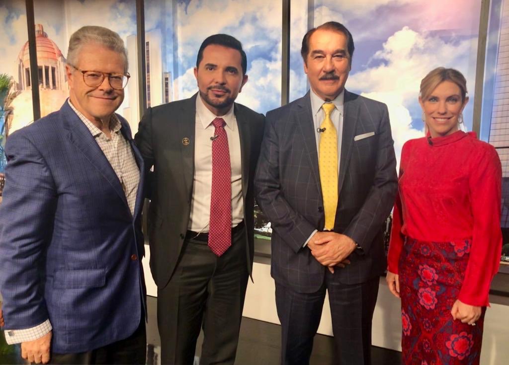 NinfaSalinas's tweet photo. El día de hoy hablaremos de educación de excelencia con Jorge Richardi y Antonio Leaño en #ParticipaciónEmpresarial a las 7:00 PM por @adn40mx. https://t.co/6KAuiANxML