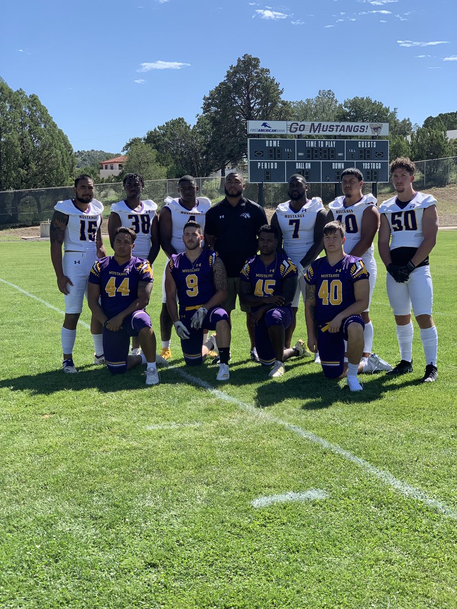 CoachTButler_'s tweet photo. The past 18 years of my life I spent my summers getting ready for the upcoming football season.This year is a little different, Iโm still doing what I love by teaching these young men from the sideline.Year one in the making. Call me Coach T from now on #trenches #GreedyGang ๐ฆ https://t.co/nR0RNECht9