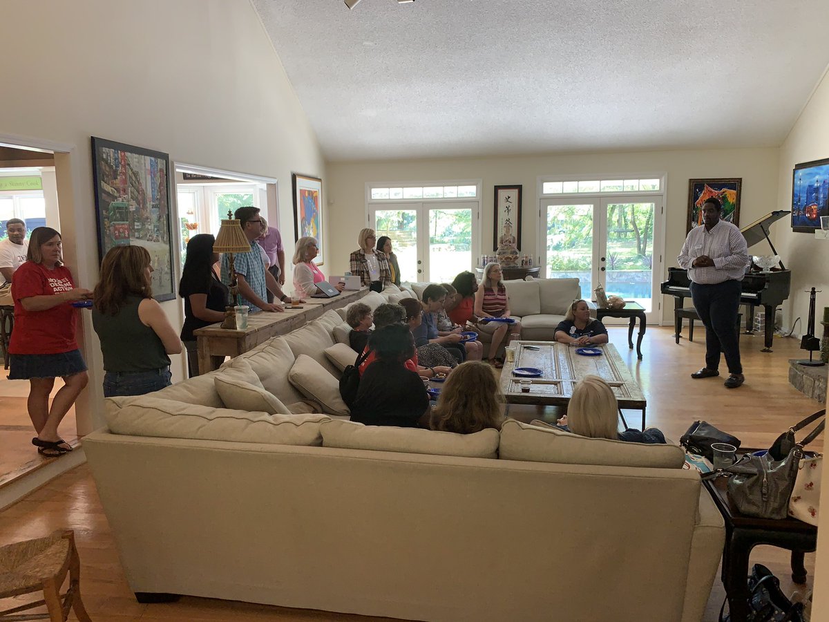 HeyLandoAlex's tweet image. Great time celebrating women in politics at the 19th Amendment Anniversary Potluck! The fight isn’t over and women know how to get it done! #GA06 #GApol #MarchForward2020