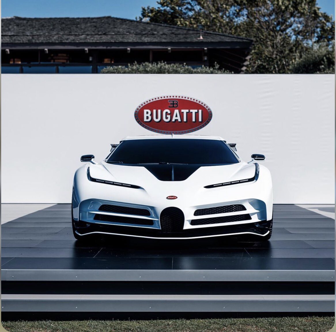 Bugatti Centodici