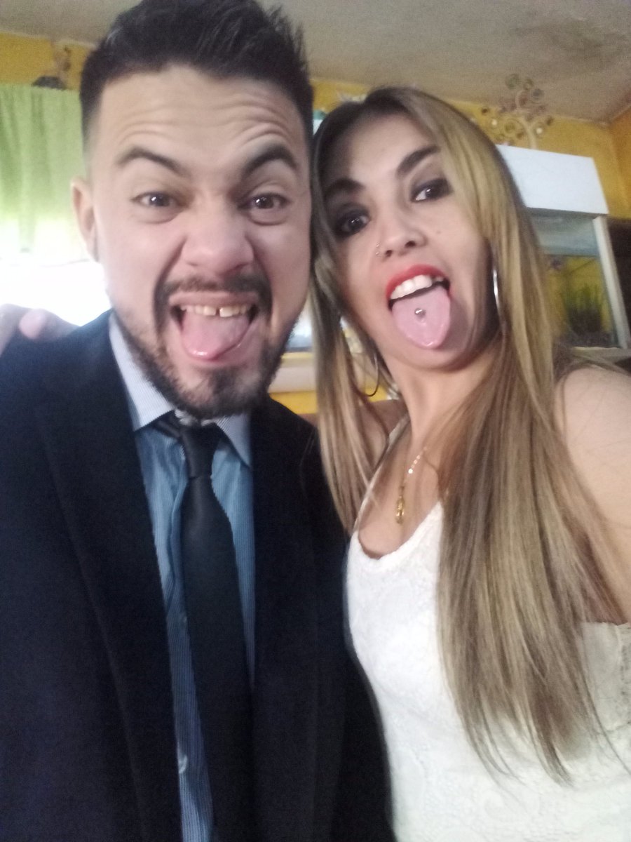 2882Mallu's tweet photo. Una antes de dar el SI ACEPTO https://t.co/VZmuyeY12n