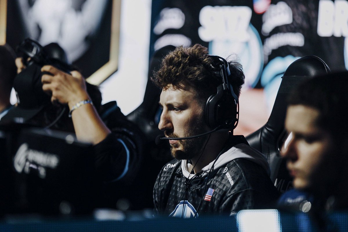 ✭ bailey ✭ tweet media