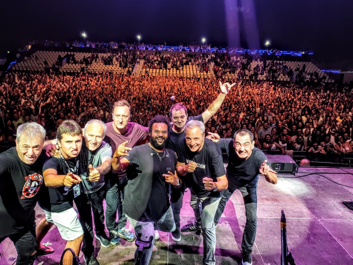 Increíble show en Sancti Petri!! Maravilloso público y tremendo buen rollo... Cadiz en mi corazón ❤️😘❤️😘😘