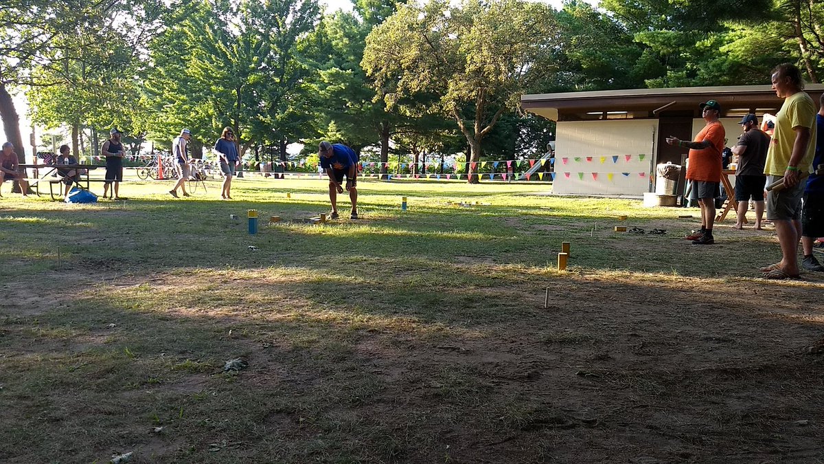 WHYSRADIO's tweet photo. Finals at the whys radio Bluegrass Festival.  What a great day. https://t.co/zHgmIGoUXK