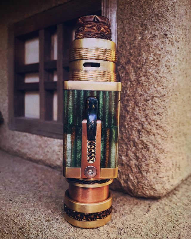 tatuya186cm's tweet photo. #vape #vaper #instavape #vapeallday #vapeshot #vapelife #vapecommunity #vapestagram #vapefeed #vapepics #vapefriends #vapeporn #vapegram #inproof #vapeon #vapelove #vapelyfe #vapehooligans #mechlyfe #vapeing #dailyvape #vapenation #vapemod #vapesociety #β¦ https://t.co/Glx122kEvr https://t.co/RDDMmNdPT6