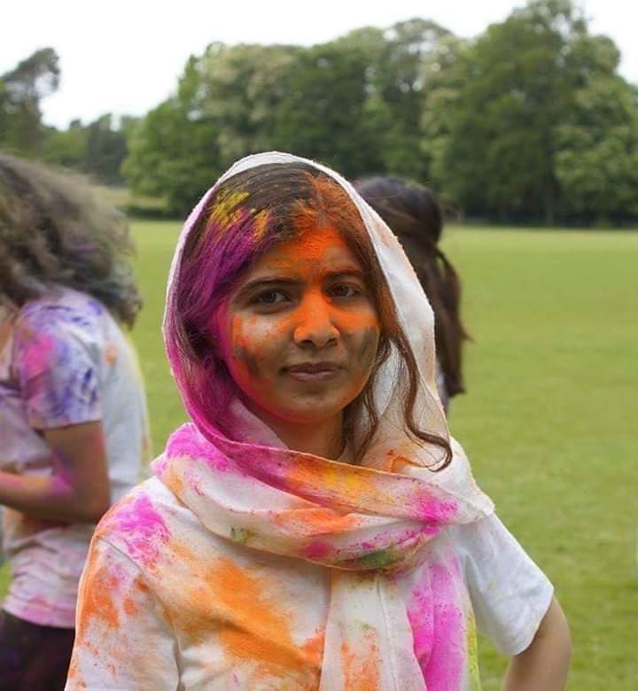 SaubanAzam's tweet photo. @Malala I don't think you have some words for india who is illegally opposed military force, killing innocents, using Pallet guns and cluster bombs, raping womans and implementation of curfew in Kashmir? But you have enough  time to celebrate Holi. https://t.co/2CXFU3KIsm