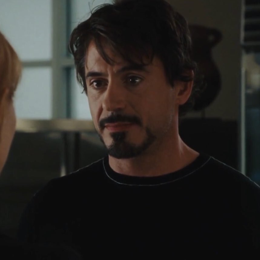 starckreactor's tweet photo. small soft fluffy-haired pre-avengers tony makes my heart go WHOOSH https://t.co/3shpy3xdJt