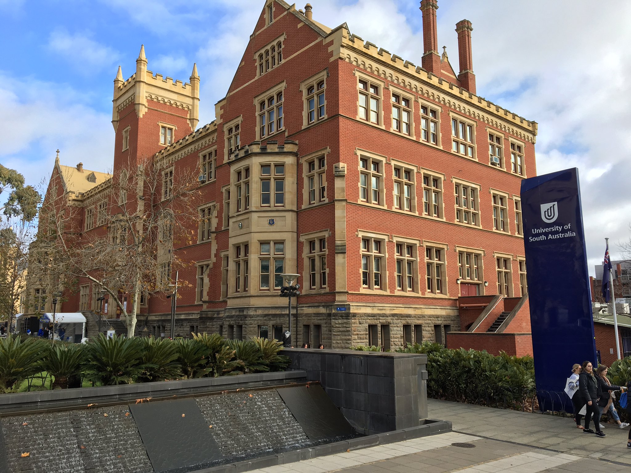Unisa City East Map توییتر \ Unisa در توییتر: «Our City East Campus Is Looking Fine This  Morning As #Unisaopenday Gets Underway. Visit Our City East Or City West  Campus Until 4.30Pm To See All That