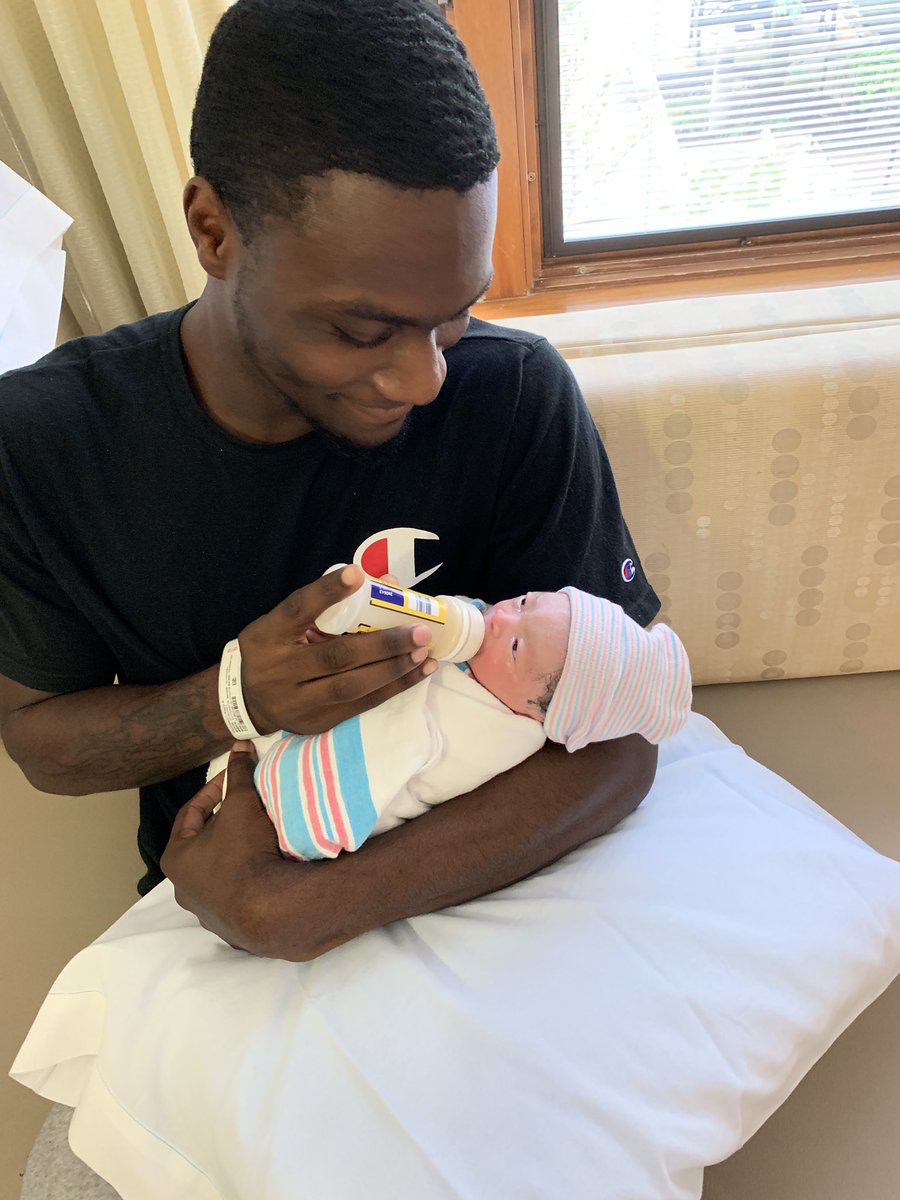 marktrey0's tweet image. Welcome to the world son 🖤