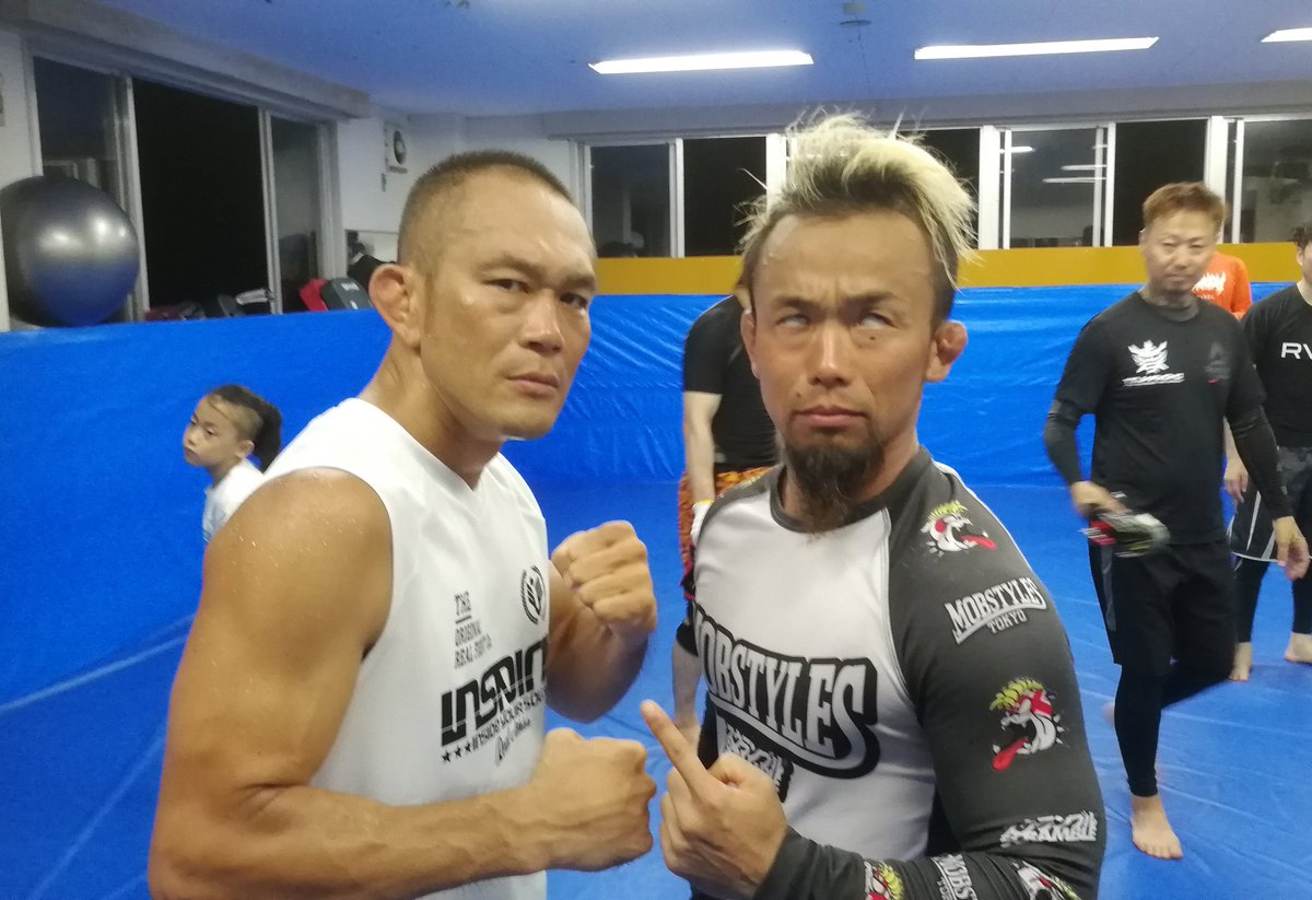 秋山 翼 白目 修斗のカリスマ佐藤ルミナさんのセミナーを受講してきました 現役を退いてなおその強さを感じさせる動きとスピードは健在でした ちょっと白目受けて と指名して受け手させてもらったのは嬉しかった 佐藤ルミナ Mobstyles Inspirit 秋山 翼 白目 修斗のカリスマ佐藤ルミナさんのセミナーを受講してきました 現役を退いてなおその強さを感じさせる動きとスピードは健在でした ちょっと白目受けて と指名して受け手させてもらったのは嬉しかった 佐藤ルミナ Mobstyles Inspirit