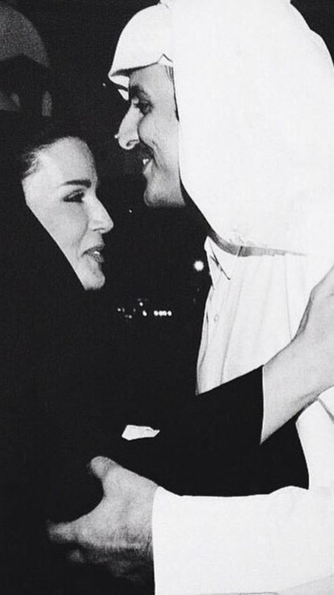 ام للجميع .. انجازتها واعمالها الخيريه تتكلم عنها .. محشومه فانتي فخر ومصدر الهام لجميع شباب وبنات قطر .. الله يحفظج يام جاسم ..  #محشومة_يا_أم_الرجال