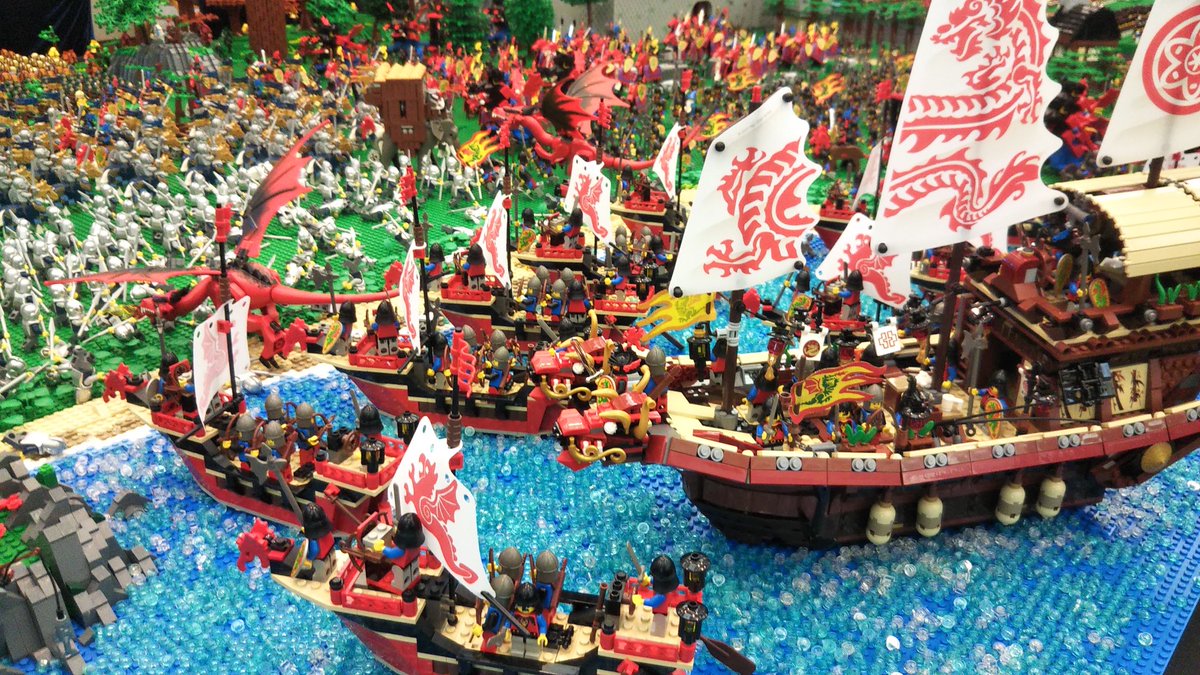 Mixyz Jbfバーチャル楽しかった Kbp Korea Brick Party にて スケールが違い過ぎるバトルシーンジオラマを作ったグループ Lego Castle Lestleチーム 韓国でも超有名なチームで ミニフィグだけでも1万体は下らないという 金持ち過ぎるぜw この Mixyz Jbfバーチャル楽しかった Kbp Korea Brick Party にて スケールが違い過ぎるバトルシーンジオラマを作ったグループ Lego Castle Lestleチーム 韓国でも超有名なチームで ミニフィグだけでも1万体は下らないという 金持ち過ぎるぜw この
