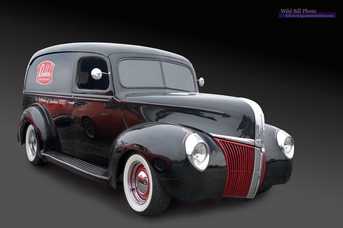 Red Grill 40 panel #carsandcoffee #costamesa
bill-dutting.pixels.com/featured/red-g…
<a href="/CSRussell69/">Chris Russell</a> <a href="/tassiekeith/">Keith G. Hawley</a> <a href="/partskeeper/">Partskeeper</a> <a href="/kmandei3/">David Kelso</a>