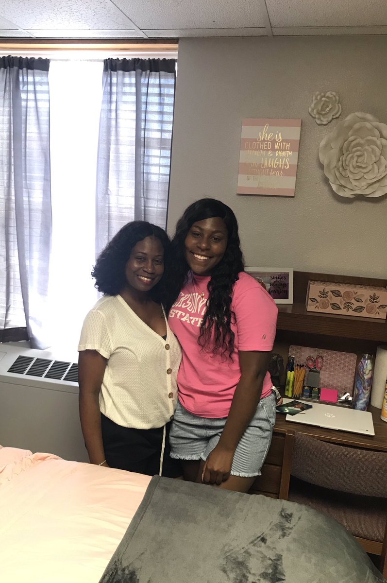 KP_DawesAP's tweet photo. Well.....today marked the beginning of the next chapter for my daughter! She is officially a Freshman at Jacksonville State University! #JSU #Gamecocks #BiologyPreHealth https://t.co/w10CDzOmFD