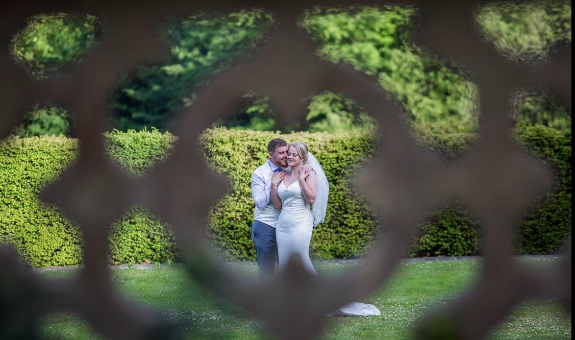 andy_evp's tweet photo. Cheryl &amp; Kevin - Easthampstead Park #wedding #easyviewphotography #easthampsteadpark #confetti #love #weddingrings #weddingphotography #weddingphotographer #berkshire https://t.co/W4wkRAuWCf
