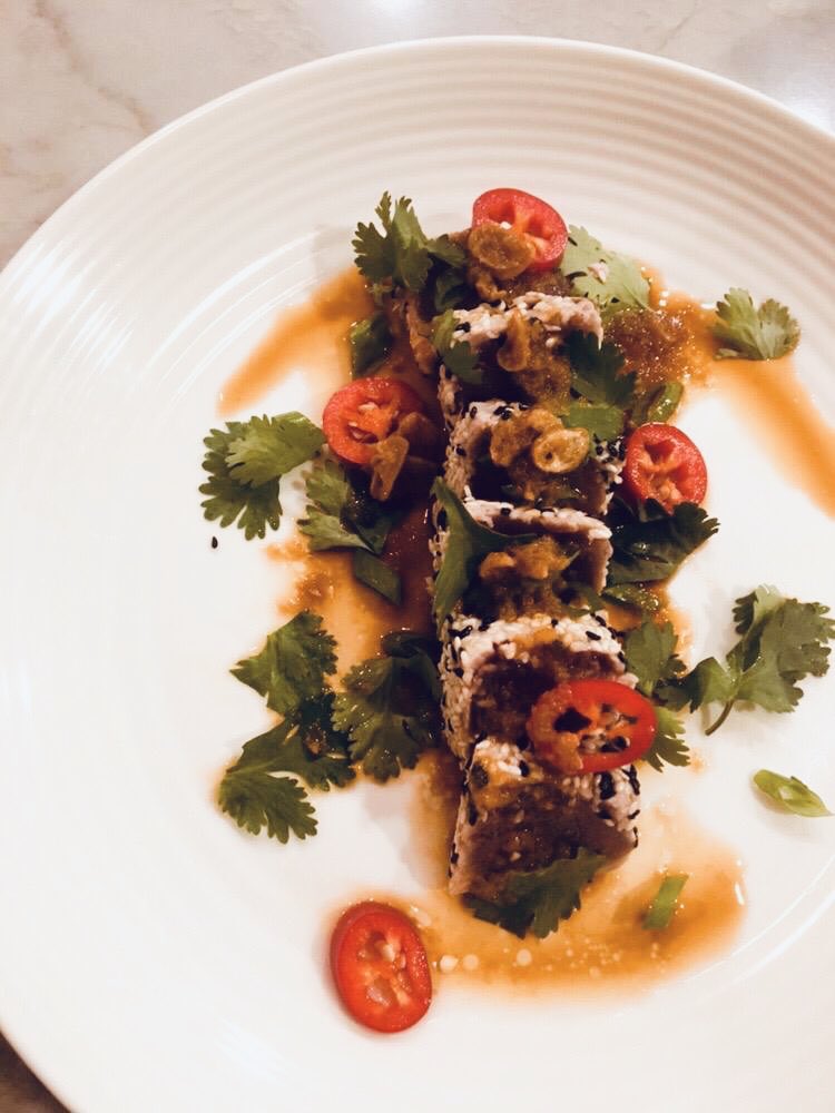 TBT that time we had sushi grade tuna from <a href="/effingoyster/">Effing Rob</a> at <a href="/SWEFM_YEG/">SWEdm Farmers Market</a> 😍 #yeg #yegfoodie #westsiderulz