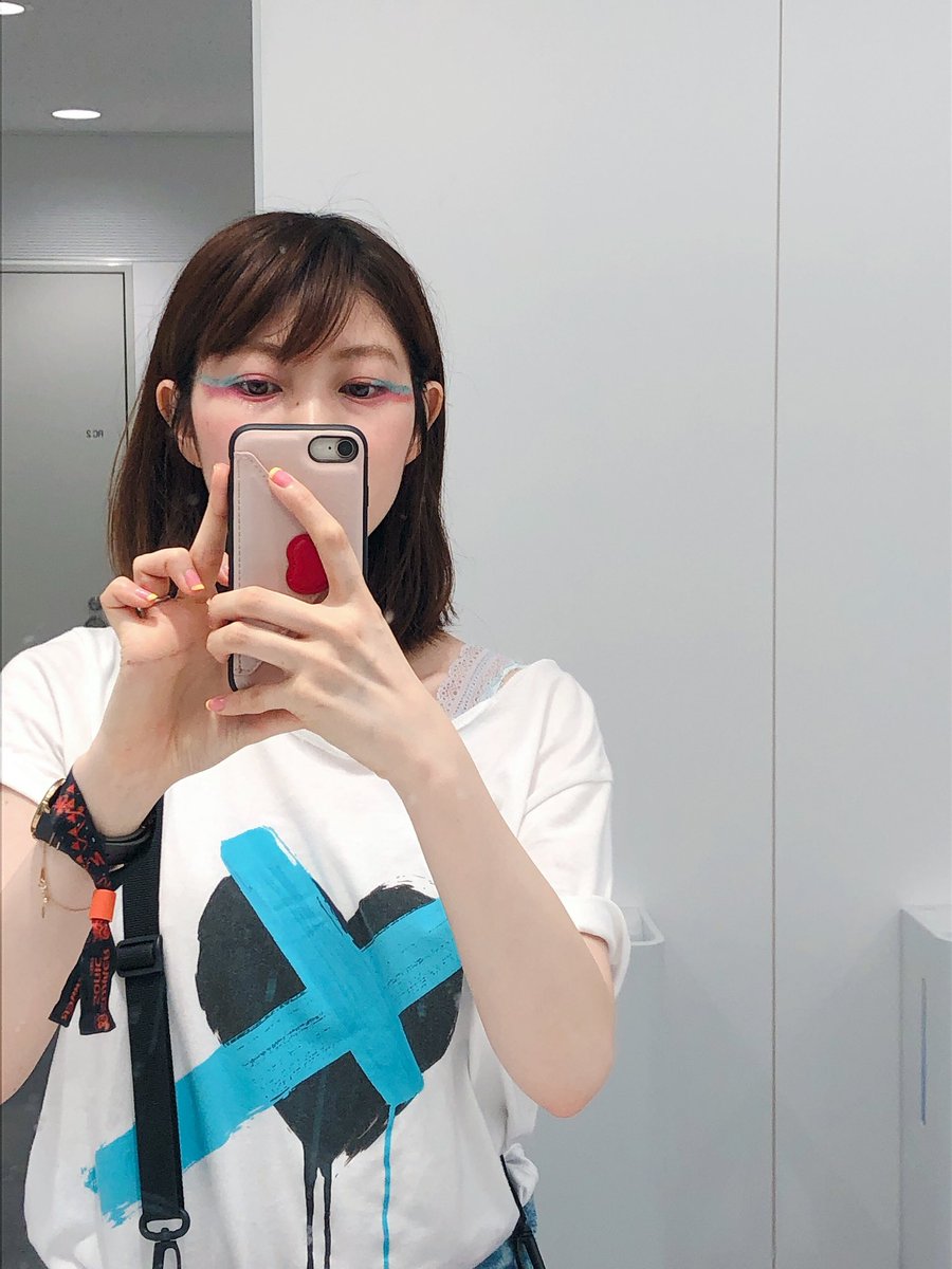 電柱茂美 Ayakaベラミ パリピだからローレンちゃんメイクしてみました ローレンちゃんメイクのお友達と早く合流したいな サマソニのメイクブース Noinおススメです Chanelとかyslの化粧品使えますょ 汗拭きシートも貰えました 電柱茂美 Ayakaベラミ パリピだからローレンちゃんメイクしてみました ローレンちゃんメイクのお友達と早く合流したいな サマソニのメイクブース Noinおススメです Chanelとかyslの化粧品使えますょ 汗拭きシートも貰えました