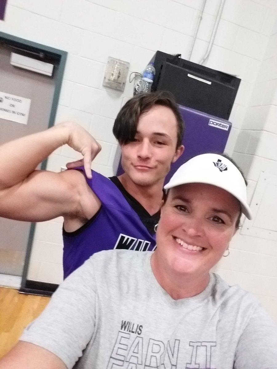 thettumom's tweet image. Going home with a happy boy!!! #Grateful #RelentlessCommitment #EarnIt #KeepWorking #GoSmackSomeone #JustGettingStarted
