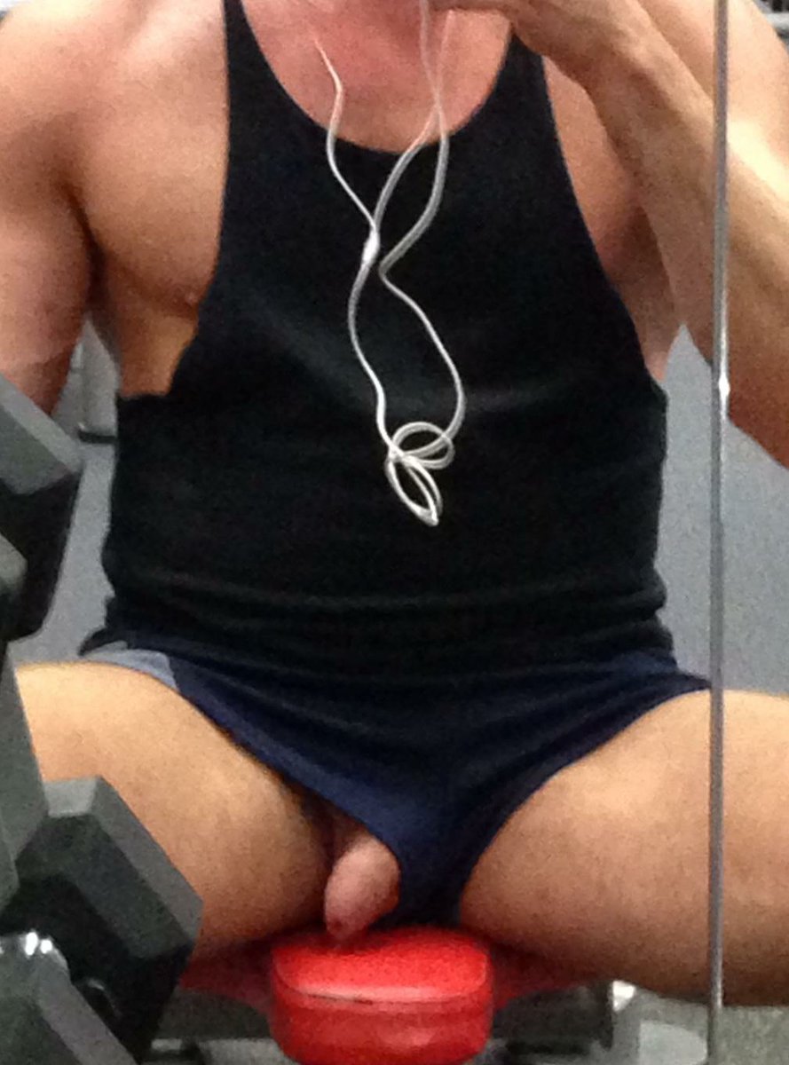 CommandoKink's tweet photo. #gaycommando #gayexhibit https://t.co/vnvCCgCg5J
