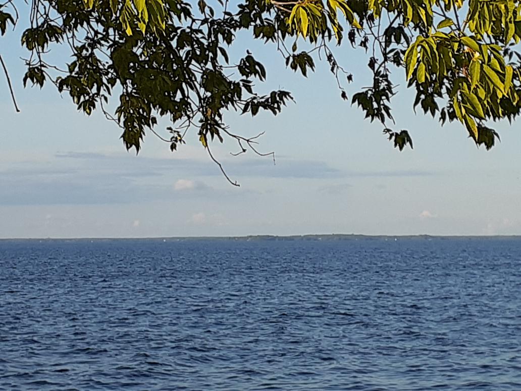KRXworldWIDE's tweet photo. #Waterfront #Water #GeorgianBay #Midland #Ontario #Canada #Walk #BeautifulDay #Bay #Evening #EveningWalk #RapperLifestyle #Chillin #ChillVibes #Relaxing #WeekendMood #WeekendVibes #Rap #HipHop #Music #HipHopArtist #HipHopCulture #IndependentArtist #UnsignedRapper https://t.co/tp7ZDvJGVo
