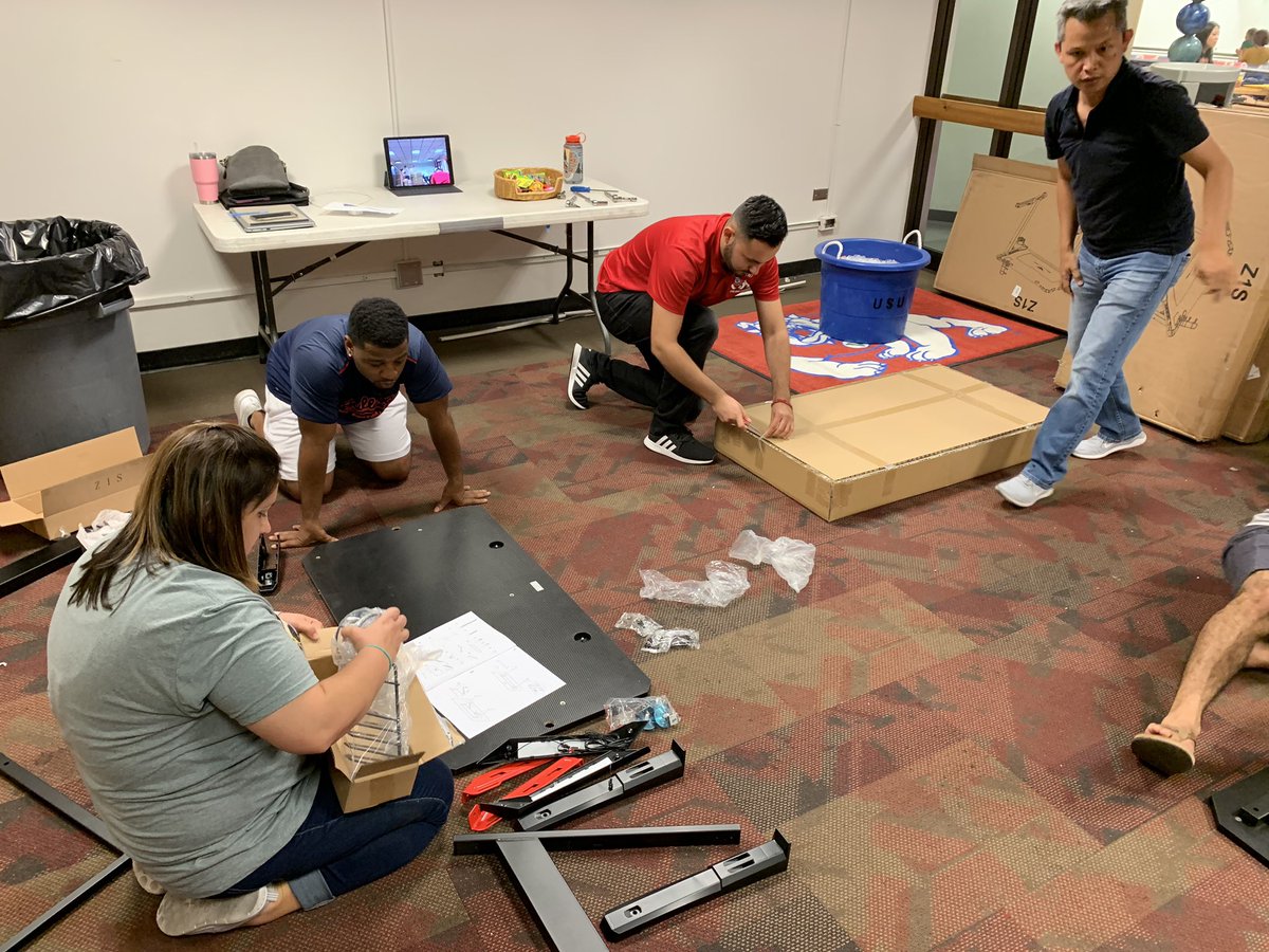 CreativeSAPro's tweet photo. Sometimes when you are building something, you are literally building something!  Very excited to launch a new ESports program! #creativesapros #disruptivetransformation https://t.co/whtSlc6WmN