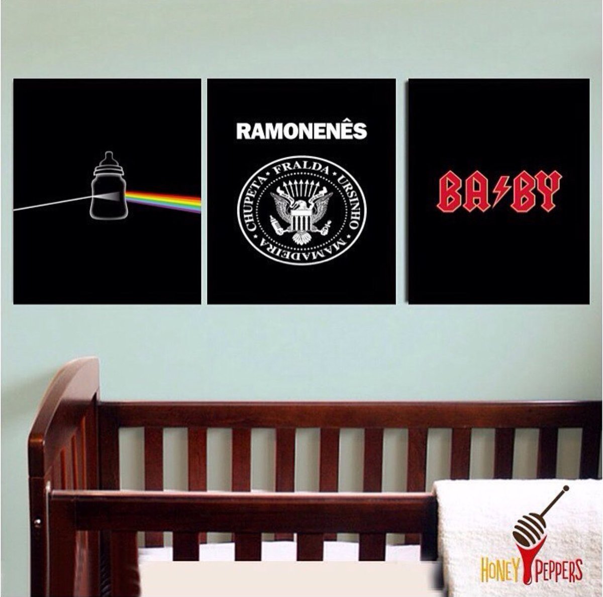 Honey Peppers O Quarto Dos Sonhos De Todo Bebe Rock N Roll Compre Online T Co Sxdgvguwl9 Honeypeppers Poster Quadrosdecorativos Ruaaugusta Posterpinkfloyd Decoracao Decoracao Decor Decoracaodeinteriores