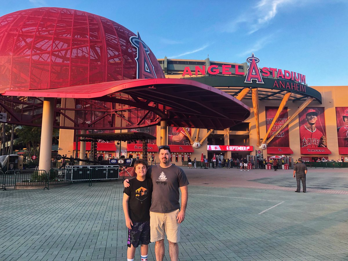 marytorc's tweet photo. Beautiful night for baseball #BallParkSTAMPeders https://t.co/FMp9Jh59H5