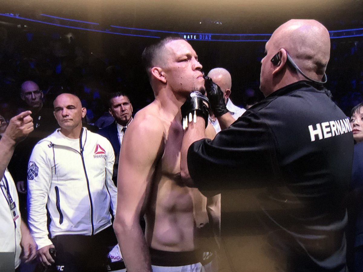 JessefromMMA's tweet photo. @NateDiaz209 and @Showtimepettis are up next #mma Join our livestream on YouTube! #livestream #mmastreams #ufc #ufc241stream #UFC241livestream https://t.co/145VqZm816