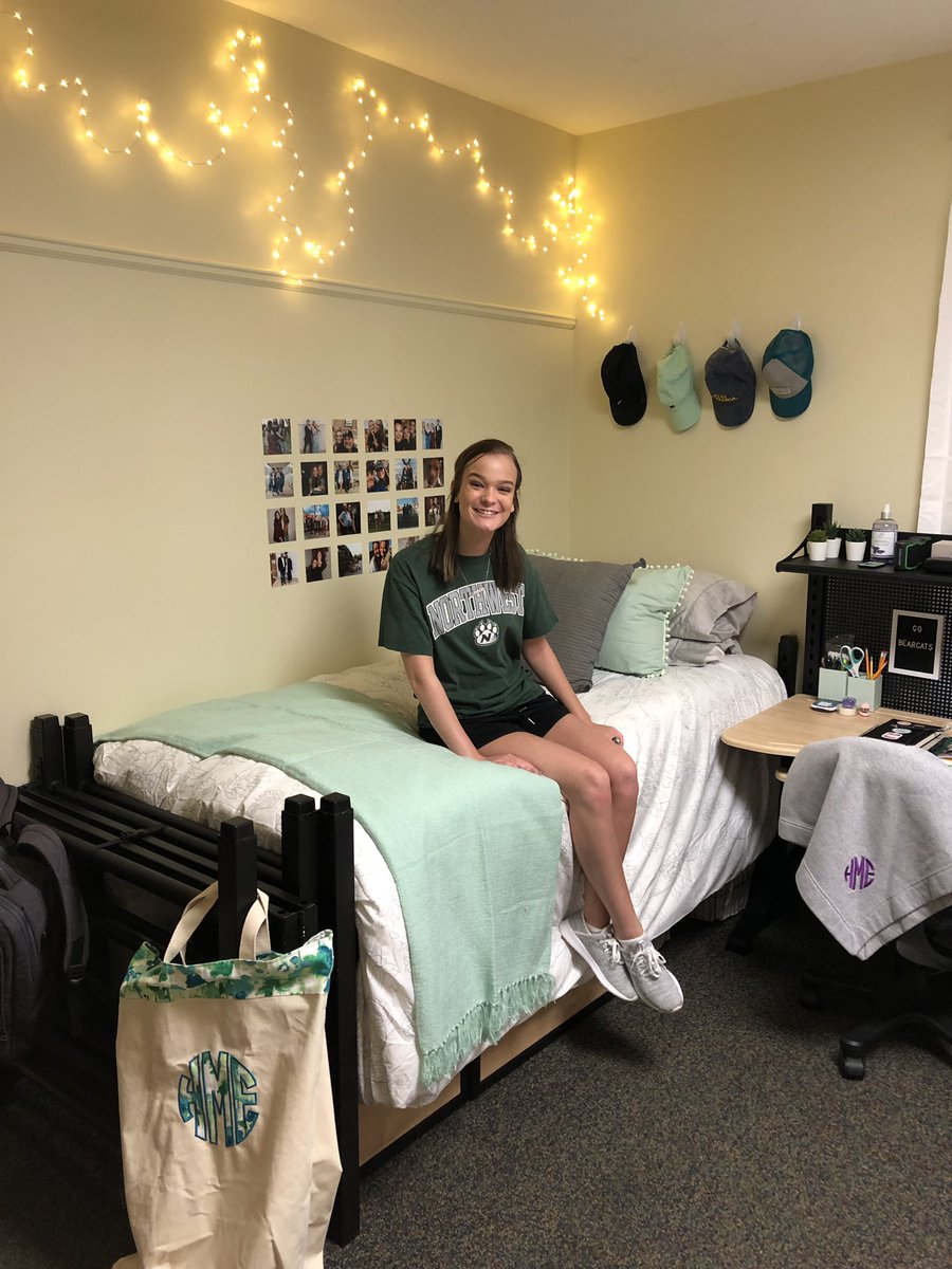 cmagruder's tweet photo. Thank you @NWMOSTATE and @NW_UPD for a very organized freshman move-in. #NWUPD #OABAAB https://t.co/FFI5DDN7sy
