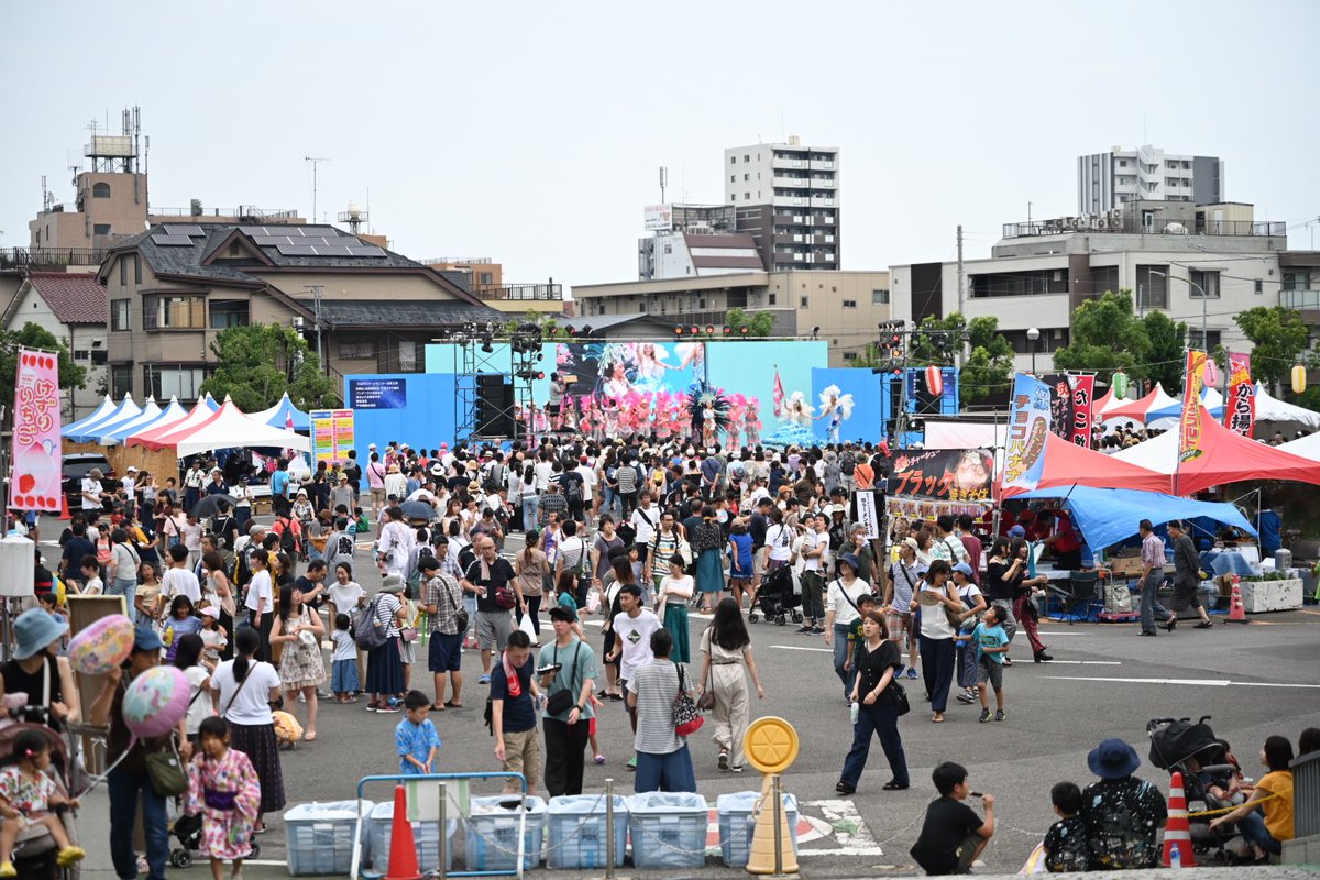 戸田市 戸田ふるさと祭り まだまだ暑いですが 大人の皆さんはきき酒コーナーにはもう行きましたか 全国22蔵 合計80種以上の日本酒が勢ぞろいしています お得なフリーチケットもありますよ 飲みすぎに注意して 美酒を楽しんでください 戸田市 戸田ふるさと祭り まだまだ暑いですが 大人の皆さんはきき酒コーナーにはもう行きましたか 全国22蔵 合計80種以上の日本酒が勢ぞろいしています お得なフリーチケットもありますよ 飲みすぎに注意して 美酒を楽しんでください