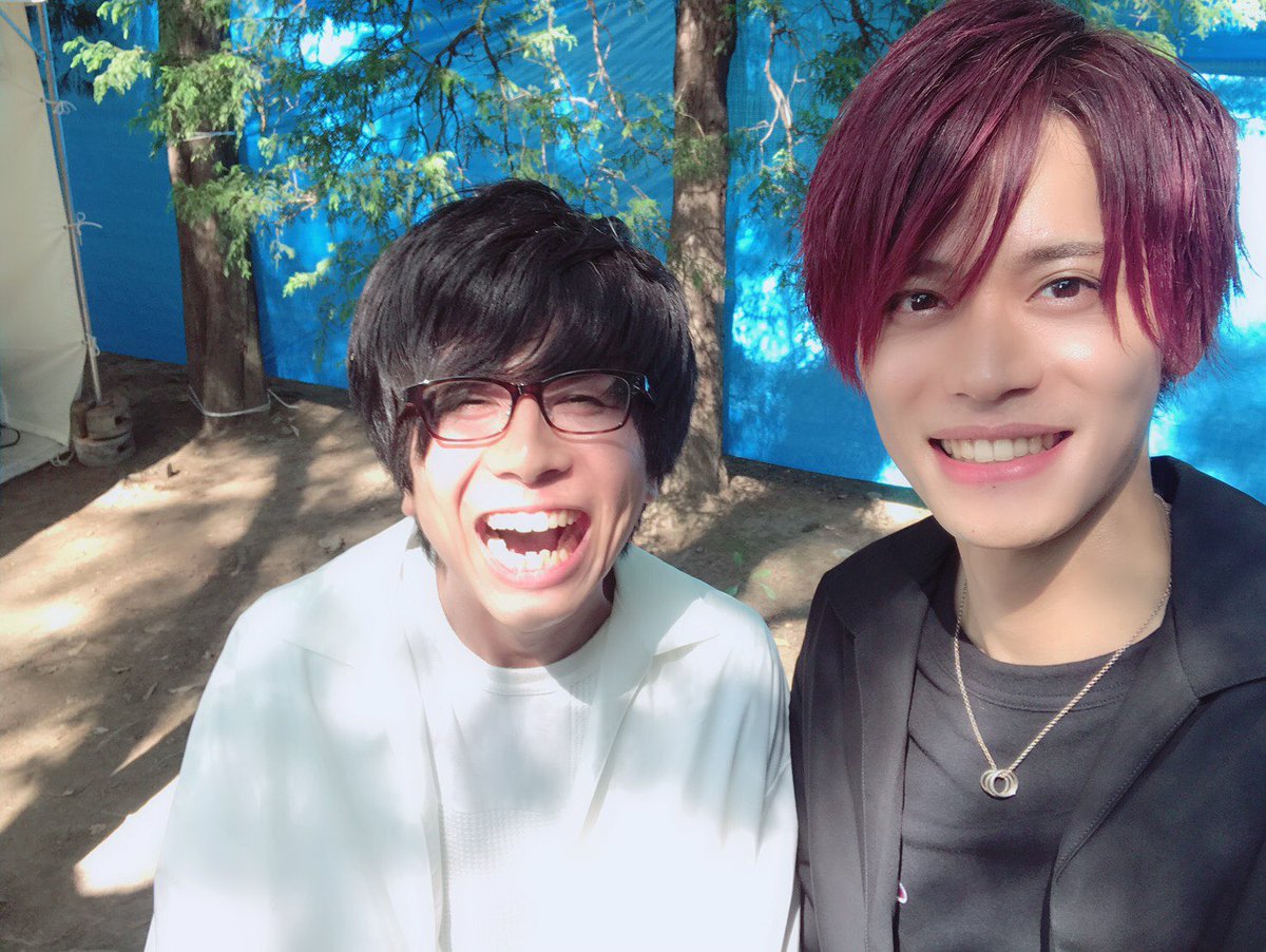 melogappa's tweet photo. 実は今日メロガッパ初ライブでしたーー！！
東北初のボーイズフェス「みちのく漢祭」の転換中のつなぎとして奇跡的に呼ばれました！！ありがとうございます！！！

間奏中やることがなくてヒマなので、間奏の間にステージを降りてお皿を洗って戻りました。

空いた時間は有効活用したいですよね。 https://t.co/egQOm4BpBd