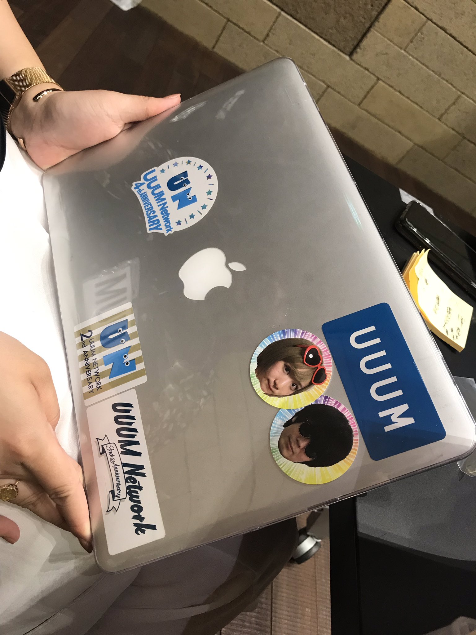 シモ シモカワチャンネル マネージャーさんのpc 高貴なuuumのステッカーに混じろうとするな T Co Jg1tfwquwy Twitter