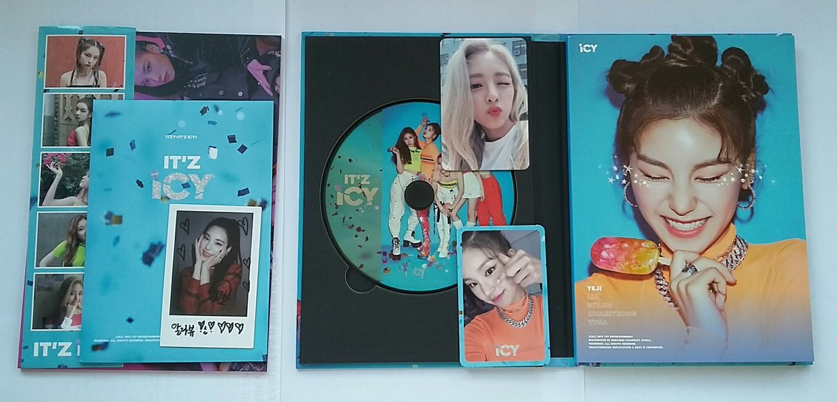 -imf WTS, bekas hit n run 😭😭😭 dijual fullset (tanpa poster) + benefit po 255k . boleh nego asal masi dlm harga wajar