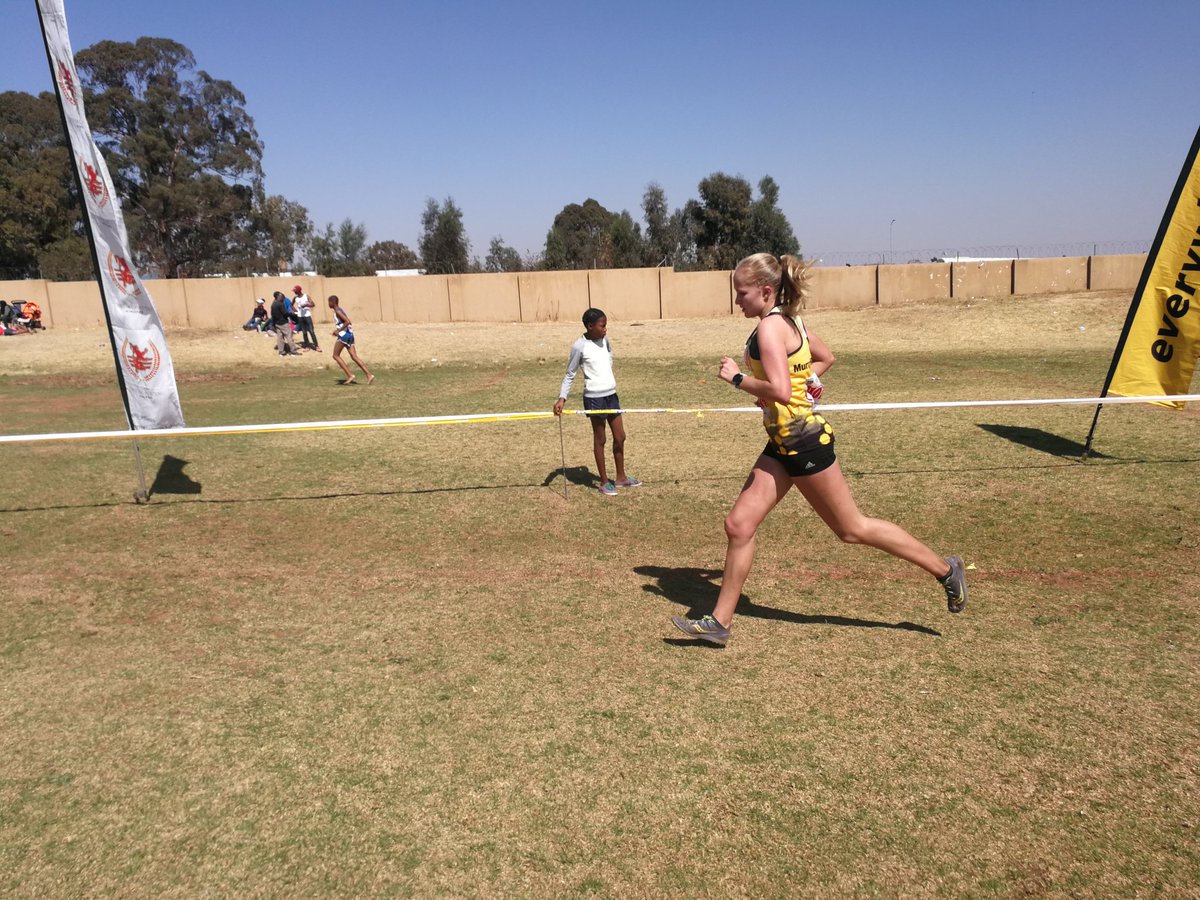 BosmanCasey's tweet photo. So blessed and grateful for my 2nd place at the #CGA #crosscountry champs yesterday 😊✨ https://t.co/90DLrZ6O63