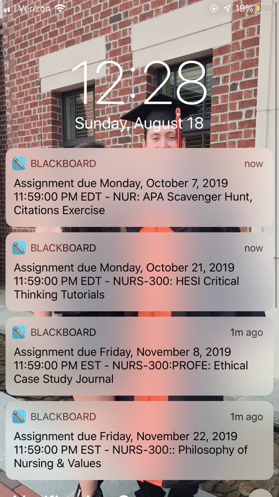 haley_pleasant's tweet photo. This is a joke right... why is my professor posting assignments on blackboard rn🙃🙃🙃 nursing school hasn’t even started yetttt 😭 https://t.co/ZimfLXZfUq