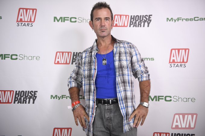 AVN house party red carpet. https://t.co/t6q5onpxdJ