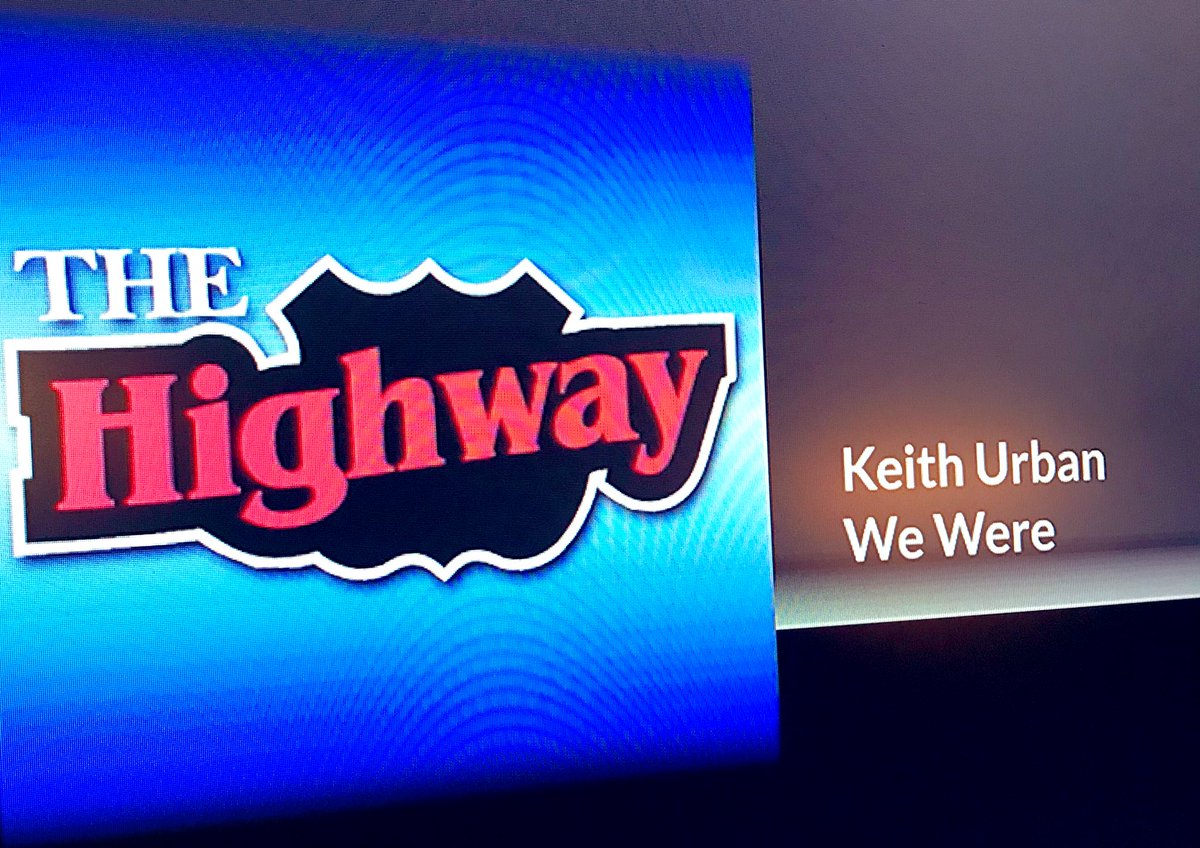 SoCal_ErinEvans's tweet photo. Hitting the halfway point on the @sxmthehighway #hot30sxm countdown has never sounded better! ππ»π€©ππ»π₯π #KeithUrban #WeWere #Linesteppers #PourSomeSugarOnMe #LikeTheStampOnTheBackOfHerHand #HalfwayPoint #Number15 #UpOneFromLastWeek #ShouldBeNumberOne βπ» #BestSongOnTheCountdown https://t.co/nlHEB9Ts08