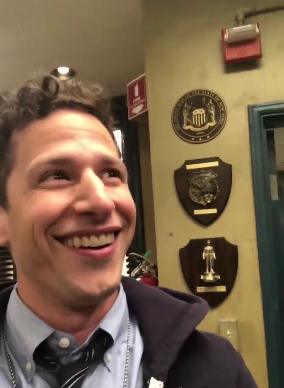 Happy birthday to the crazy talented,  extremely funny & insanely sweet Andy Samberg! 