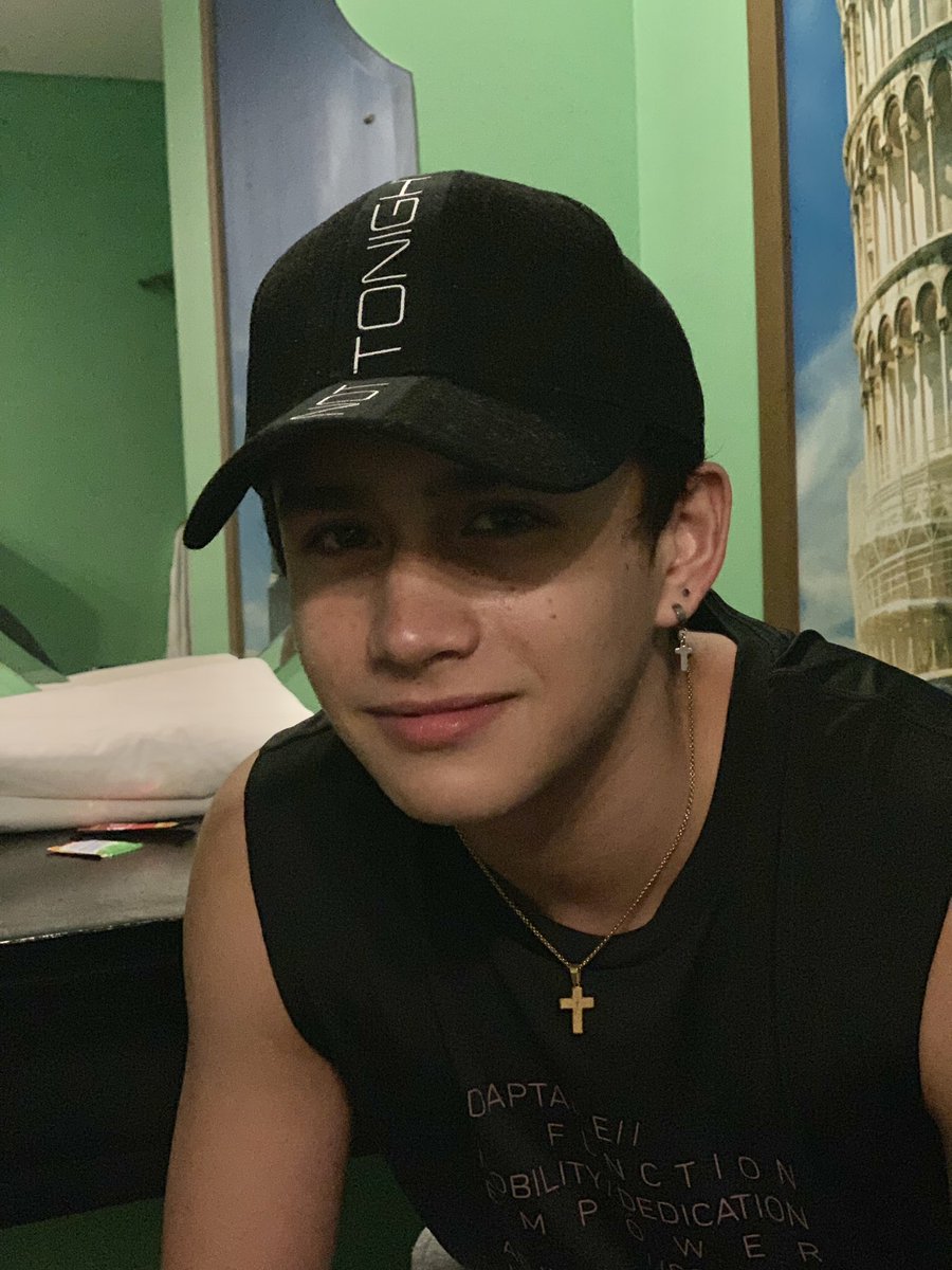 tanredroncal's tweet photo. 🙂 https://t.co/WJJBiLchbO