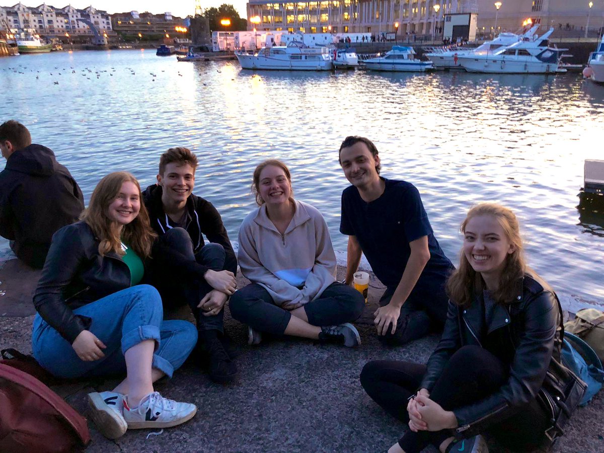 FourthFloorTC's tweet photo. Little Fourth Floor reunion was had in Bristol on Thursday. So great to catch up! 🍻 https://t.co/1n8U9pYpCU