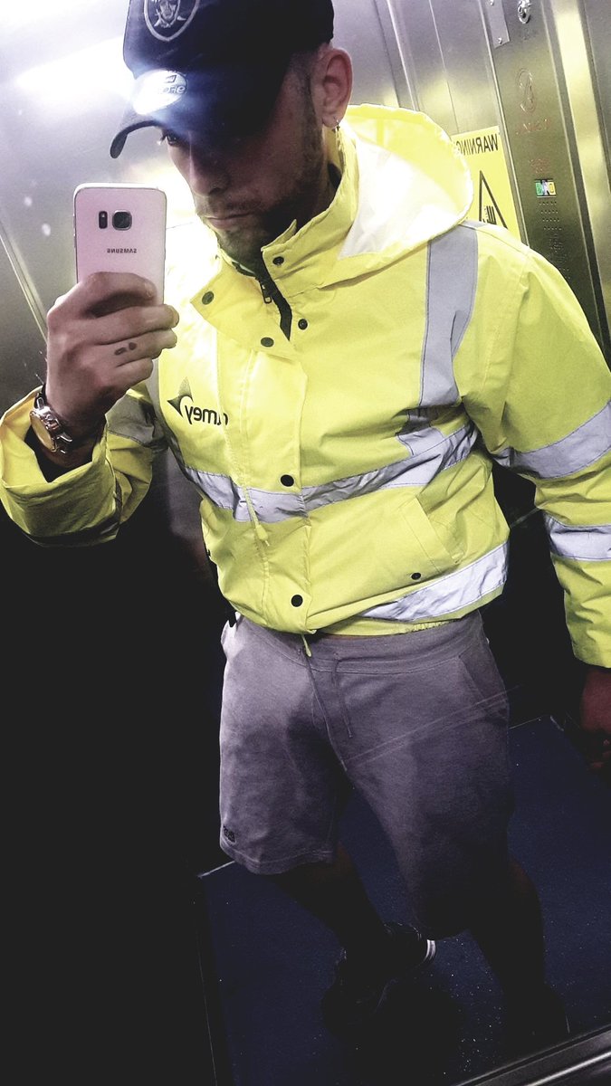 mastershane19's tweet photo. #gay #gaysex #scally #joggers #bisexuallad #cock #scallydick #paypig #alpha #alphamaster #roughdom #harddick https://t.co/cFv9BgdmCL